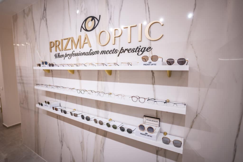 Оптика Призма — витрина салона